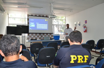 educação financeira 2.jpg