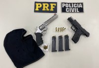 Suspeitos de assalto são detidos com armas, 50 munições e carro roubado no Recife