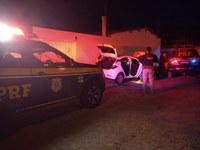 Veículo recuperado: Após perseguição, motorista abandona carro roubado em Juazeiro/BA