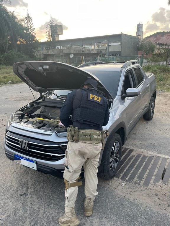 ex detento carro.jpg