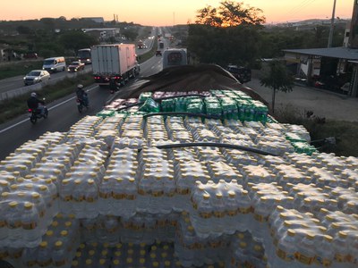 excesso de carga agua mineral 2.jpg