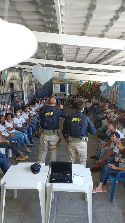 SNT ESCOLA PINA 2.jpg