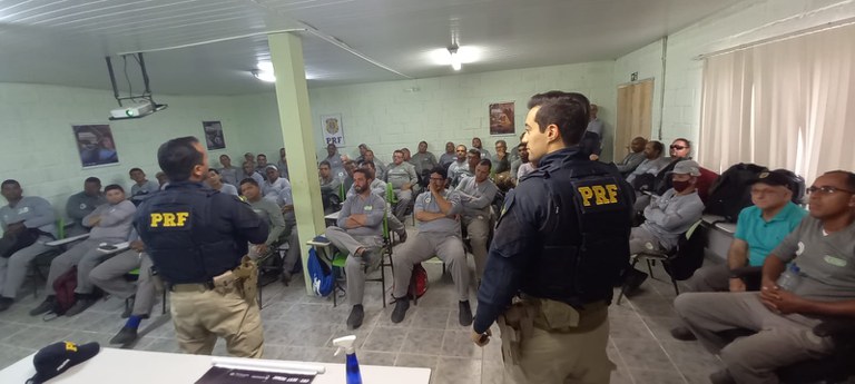 SNT PALESTRA EMPRESA ENGENHARIA AMBIENTAL.jpg