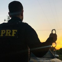 Armado com uma faca, homem é detido pela PRF na BR-101