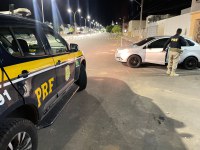 Carro roubado em São Paulo é recuperado pela PRF na BR 316