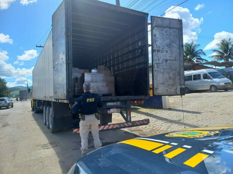 caminhão recuperado.jpg