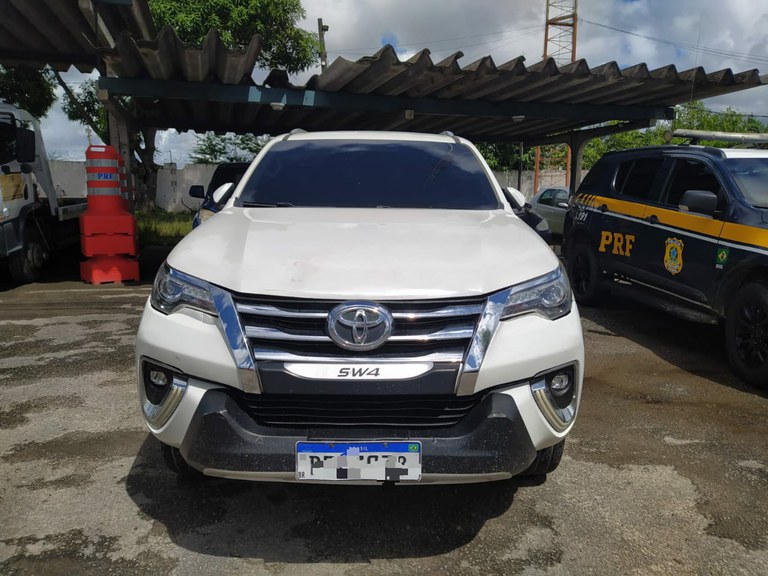 hilux jaboatão 04.05.jpg