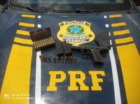 Caminhoneiros são detidos por portarem ilegalmente arma de fogo