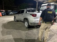 Homem troca gado por caminhonete roubada e é detido pela PRF na BR 232