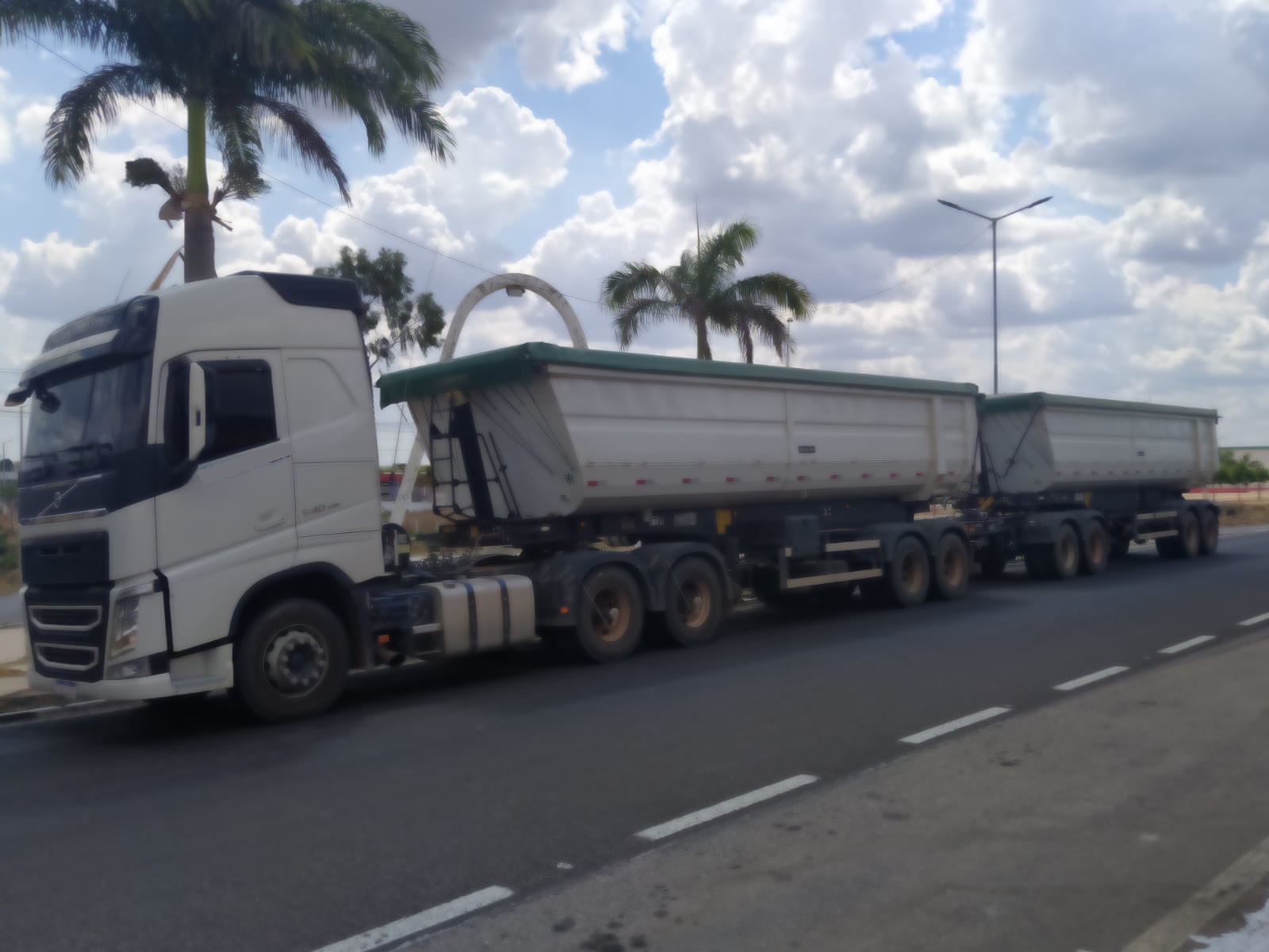 Peso Gov In PRF registra 342 toneladas de excesso de peso no Sertão de Pernambuco