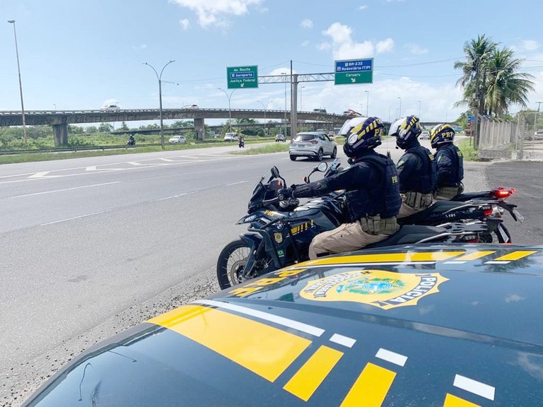 PRF divulga balanço da Operação Nossa Senhora Aparecida em Pernambuco