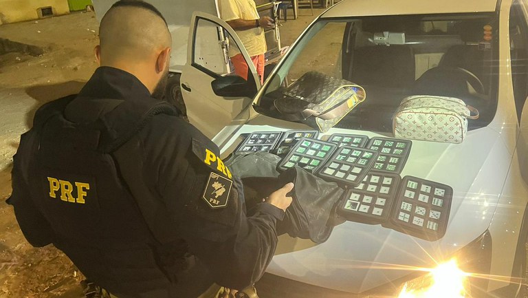 pedras preciosas 001.jpg