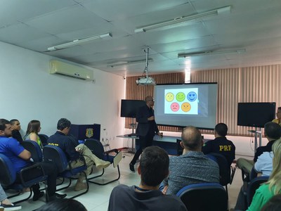 setembro amarelo palestra 3.jpg