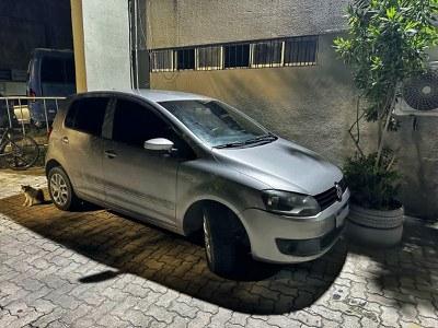 VW Fox cinza clonado e roubado.jpeg