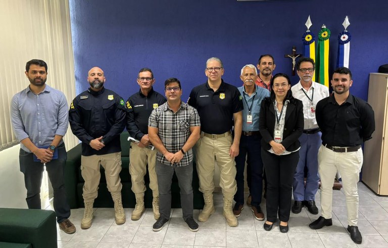 REUNIÃO ANIMAIS.jpg