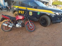 Condutor inabilitado é detido sob efeito de álcool pela PRF em Petrolina