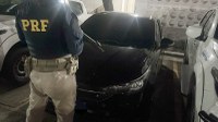 Vítima de sequestro é libertada e carro roubado é recuperado pela PRF no Curado