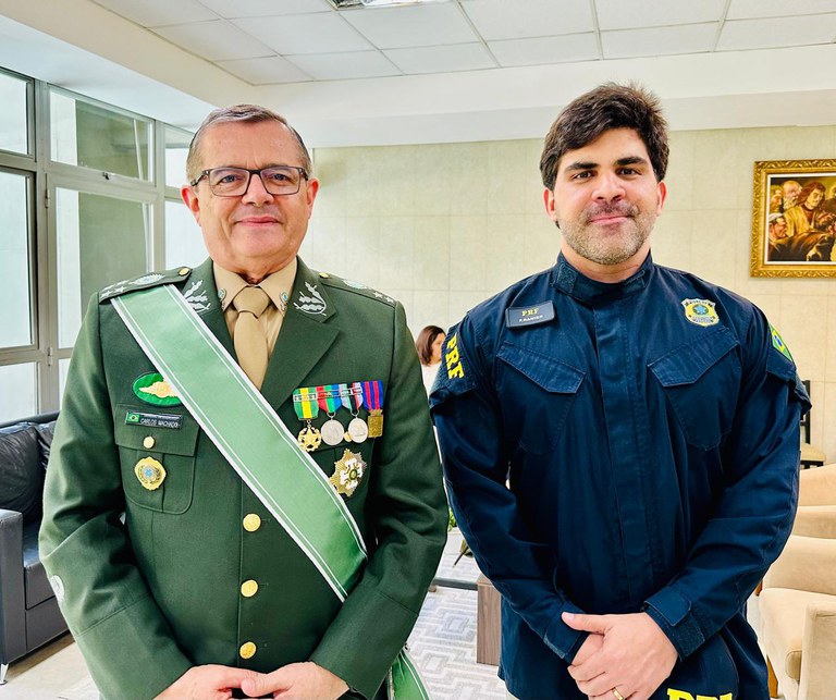 PRF participa de solenidade de transmissão do cargo de Chefe do Estado-Maior do CMNE