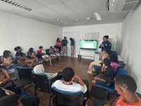 PRF realiza palestra de conscientização ambiental para crianças em Recife