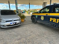 Carro furtado em Recife é recuperado pela PRF em Salgueiro