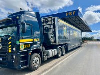 Carreta do Cinema Rodoviário da PRF chega ao São João de Caruaru