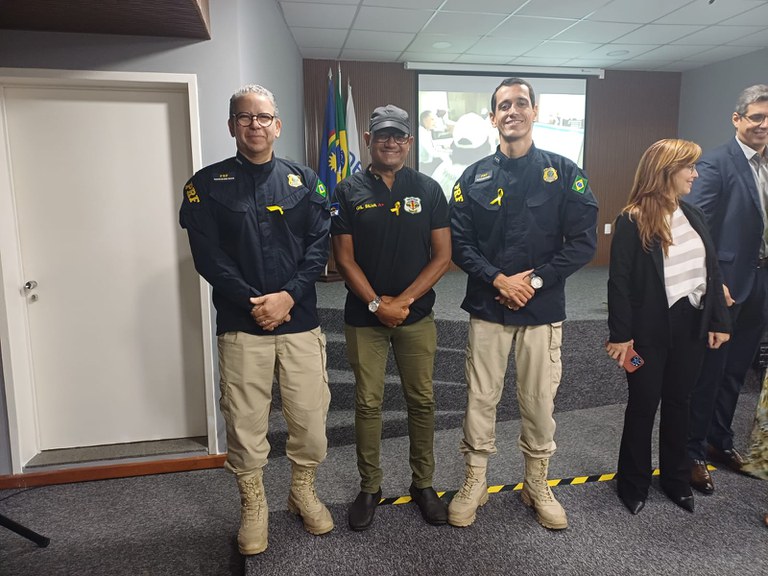 PRF participa de evento do Maio Amarelo no DER