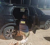 Carro roubado no Rio de Janeiro  é recuperado pela PRF em Gravatá