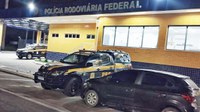 Carro furtado no Recife é recuperado pela PRF em Garanhuns