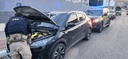 PRF recupera carro roubado e detém motorista em Vertentes