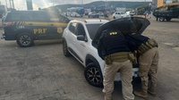 PRF recupera veículo com sinais de adulteração na BR-104, em Toritama
