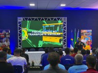 PRF realiza palestra educativa orienta condutores sobre segurança no transporte escolar em Araripina