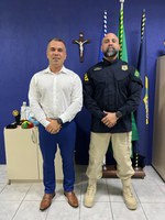 PRF recebe diretor da Stellantis para diálogo sobre gestão e destinação de veículos apreendidos