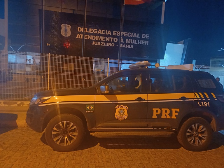 PRF identifica suspeito de exploração de adolescente durante operação na BR-235, em Juazeiro