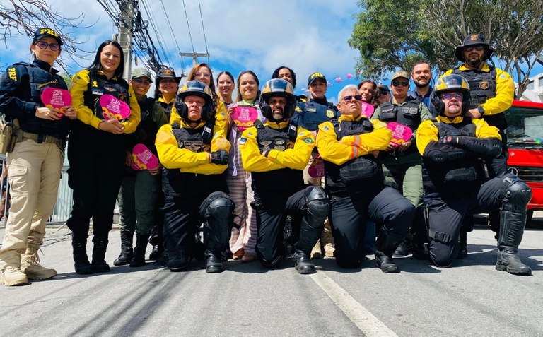 PRF participa de ação preventiva de combate ao feminicídio em Caruaru