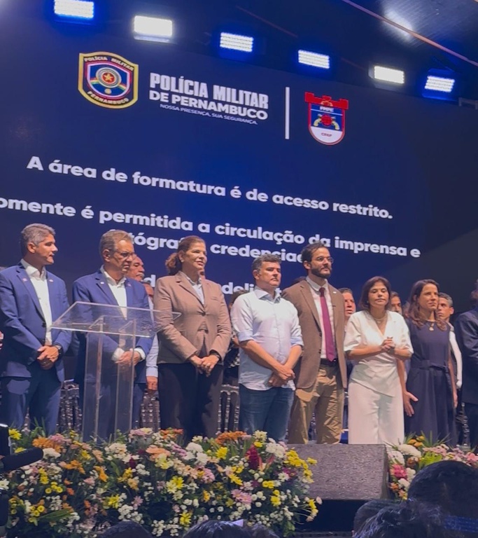 PRF prestigia formatura da segunda turma de praças da PMPE em Pernambuco