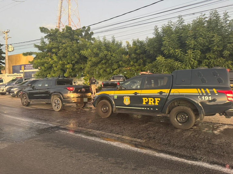 PRF recupera duas caminhonetes com queixa de apropriação indébita em São Caetano e Petrolina