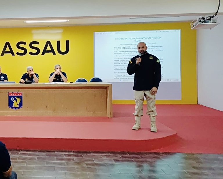 Superintendente da PRF participa do lançamento da pedra fundamental da associação “PRF Para Sempre” em Caruaru