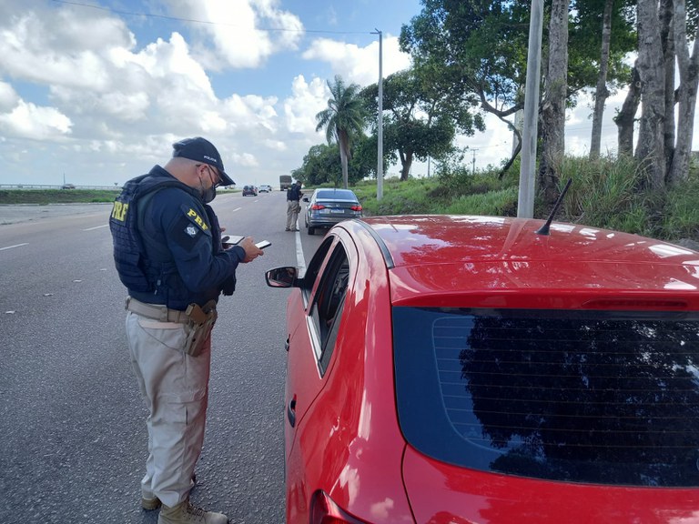PRF inicia Operação Natal em Pernambuco