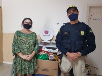 PRF realiza entrega de brinquedos da Campanha Natal Solidário no Recife