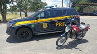 PRF apreende adolescente com moto furtada em Garanhuns