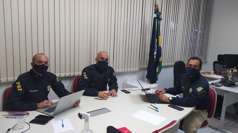 PRF realiza reunião sobre planejamento operacional com CGCOE em Pernambuco