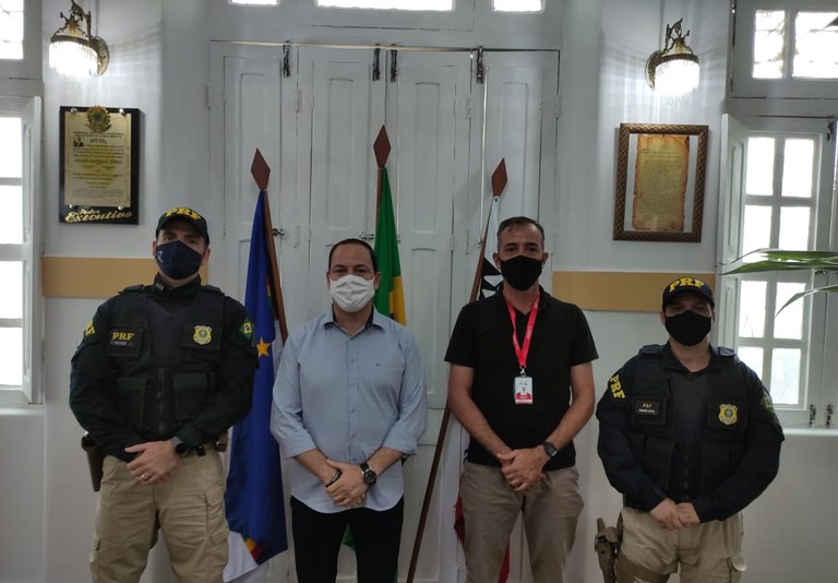 PRF realiza reunião com a Prefeitura de Garanhuns
