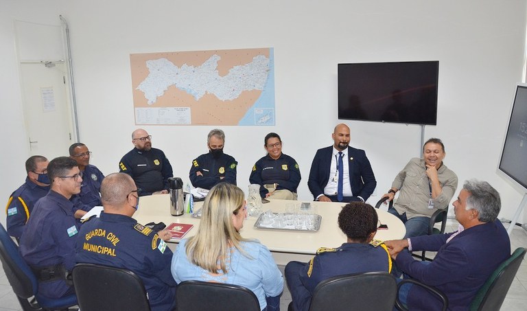 PRF discute Acordo de Cooperação Técnica com gestores de Segurança Pública de Camaragibe