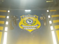 PRF apreende armas e suspeitos de assaltar comerciantes em Caruaru