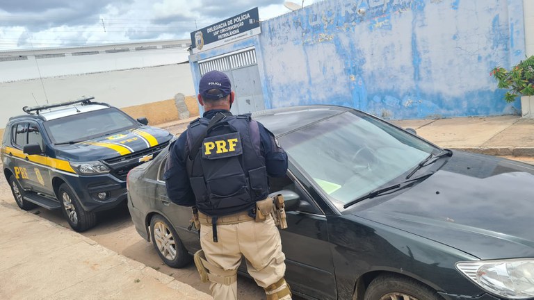 Foragido da justiça de São Paulo é detido pela PRF em Petrolândia