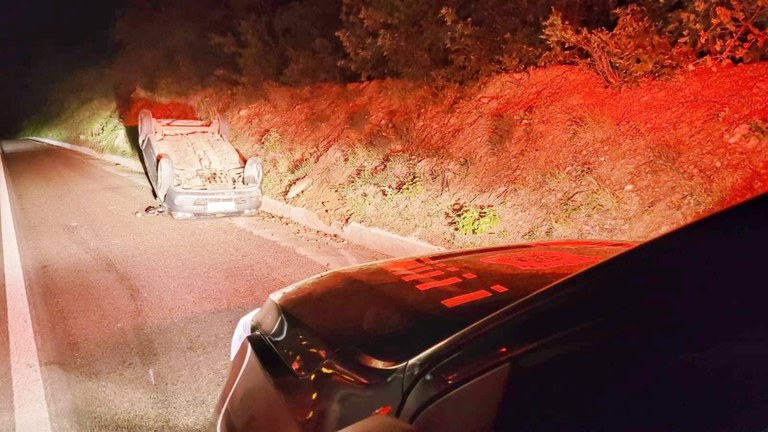 Homem é detido com carro furtado, após tentar fugir por 22 Km em Cabrobó