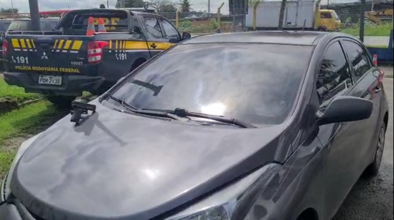 Operação Rota Brasil: PRF recolhe 200 veículos irregulares e detém 11 pessoas em Pernambuco