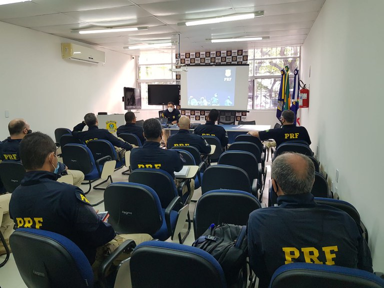 PRF realiza encontro com gestores em Pernambuco