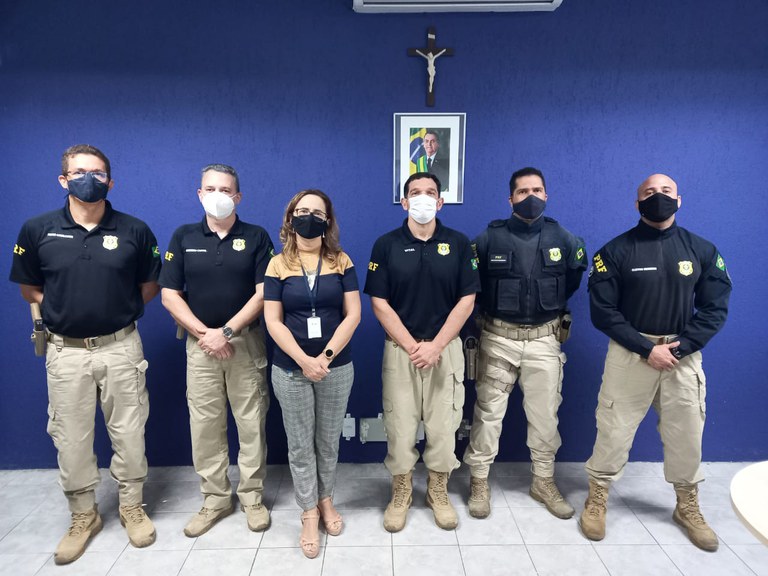 PRF recebe visita da secretária de Educação de Jaboatão dos Guararapes