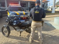 PRF apreende motocicleta adulterada em Serra Talhada
